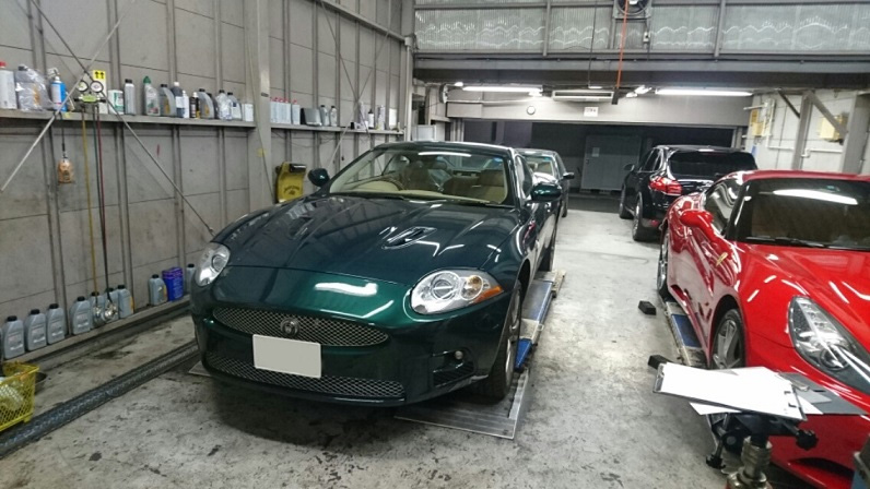 xkr